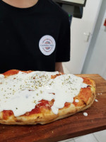 Caprera Pizza food