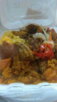 Shana's Caribbean Cafe food