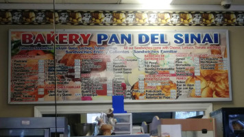 Pan Del Sinai Bakery outside