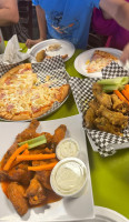 Long Wongs Az Famous Wings food