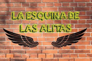 La Esquina De Las Alitas food