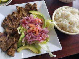 Antojitos Ecuatorianos food