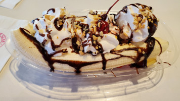 Marble Slab Creamery - CrossIron Mills food