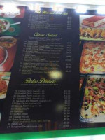 Delio's Pizza food