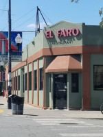 El Faro outside