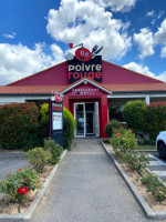 Poivre Rouge food