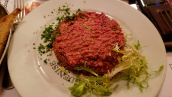 La Tour de Montlhéry – Chez Denise food