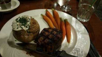 Rogue River Steakhouse food