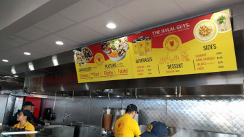 The Halal Guys food