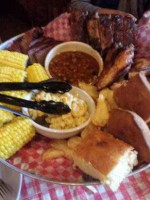 Famous Dave's -b-que food