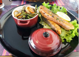 Le Bistrot Des Frangins food