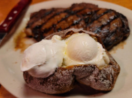 Texas Roadhouse food