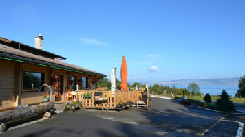 Le Temple du Fromage outside