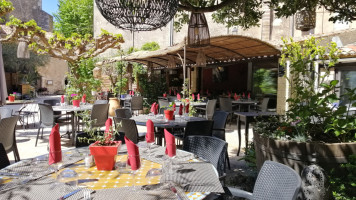 Auberge De La Tour food