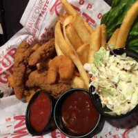 Red Robin Gourmet Burgers And Brews food