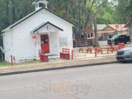 The Olde Schoolhouse outside