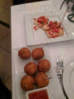 Ragazzi Italian Kitchen & Bar food