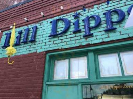 Lill Dipper food