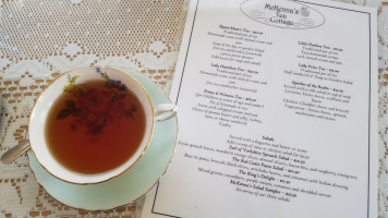 Mckennaas Tea Cottage inside