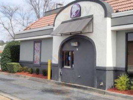 Taco Bell outside