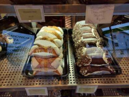 Wholly Cannoli food