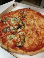 Cleopatra Pizza food