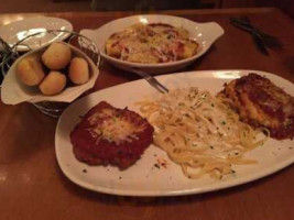 Olive Garden food