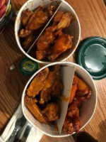 Quaker Steak Lube food