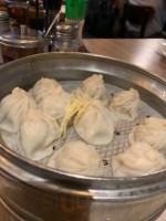 Dumpling Inn food