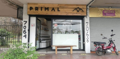 Primal Foods Apoquindo inside