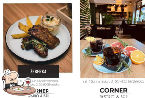 Corner Bistro food