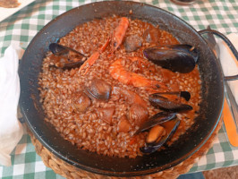 Lo Golero food