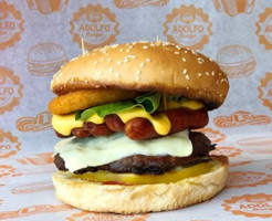 Adolfo burger food