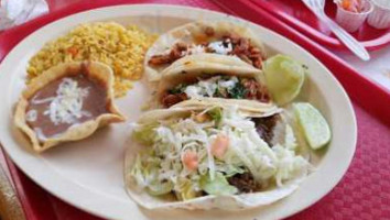 El Hogar Mexican food