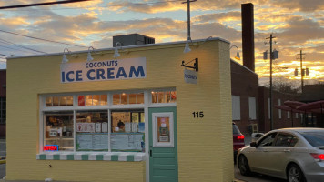 Coconuts Ice Cream outside