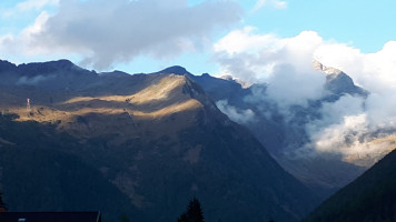 Jausenstation Stockerhütte outside