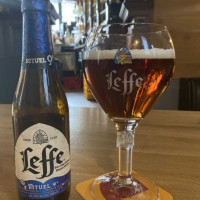 Leffe Plaza food