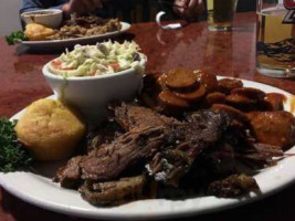 Hogback Bbq And Grill food