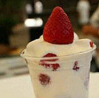 Fresas Con Crema Las Unicas Y Originales De Valiente outside