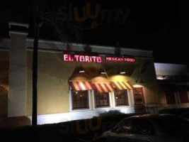 El Torito Ontario outside