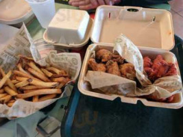 Wingstop food