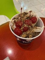 Tutti Frutti Frozen Yogurt food