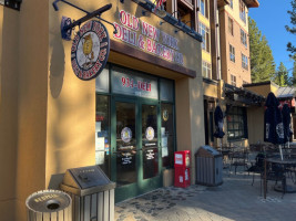 Old New York Deli & Bagel inside