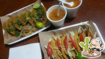 Taqueria Brissa food