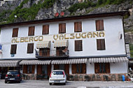 Albergo Valsugana outside