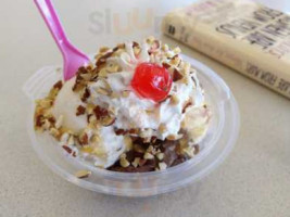 Baskin-robbins food