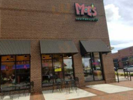 Moe's Southwest Grill outside