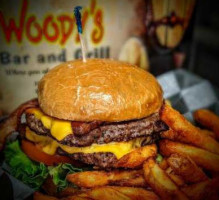 Woody's And Grill food