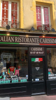 Carissimi Pizzas food