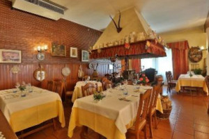 Allo Storione Albergo Dall Ongaro food